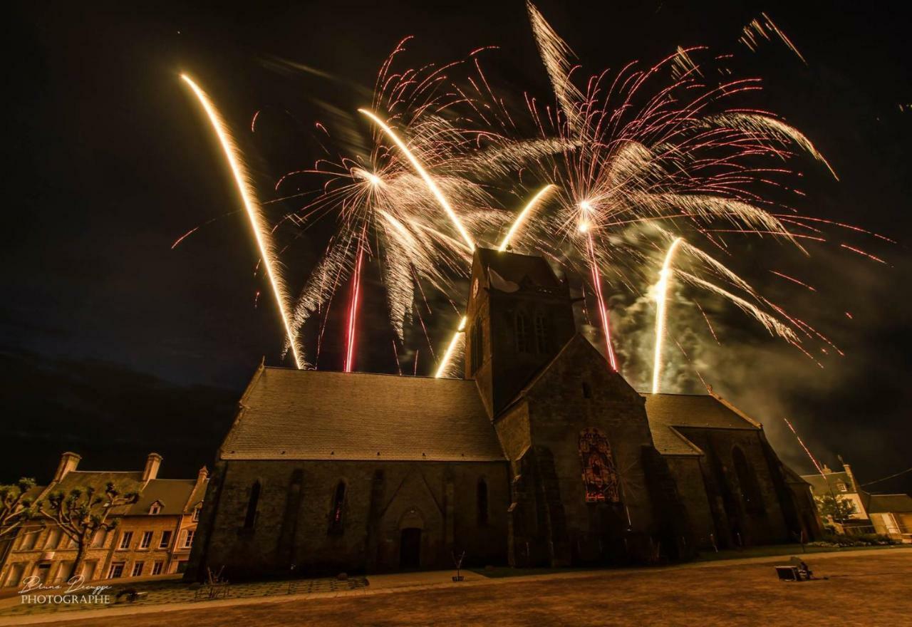 Le Mere Eglise * Sainte-Mere-Eglise